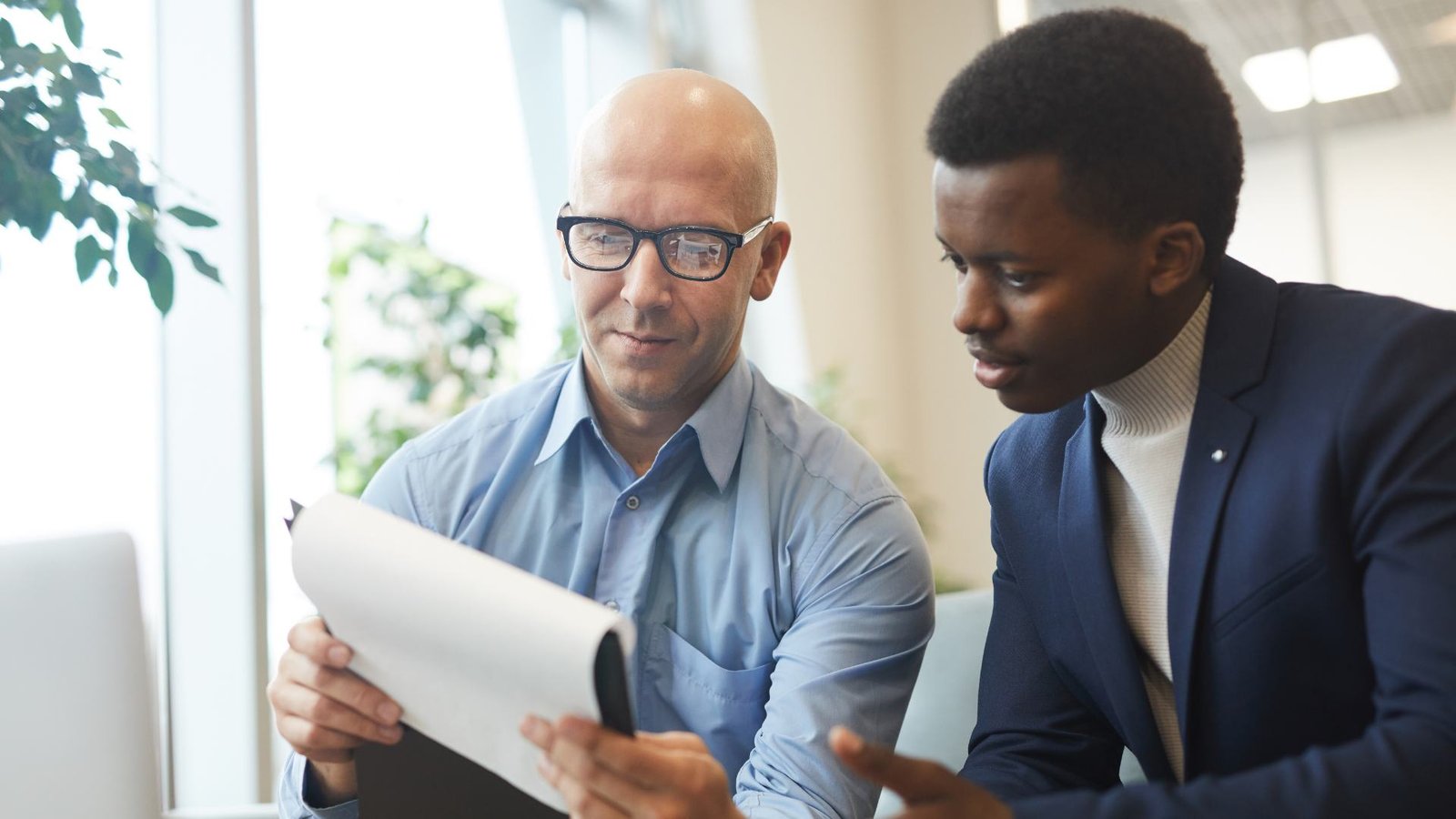 quais-os-riscos-de-um-fidc-azumi-investimentos-dtvm-conta-escrow-estruturacao-de-fundos